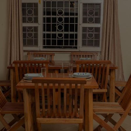 Miika Guest House Εντέμπε Εξωτερικό φωτογραφία