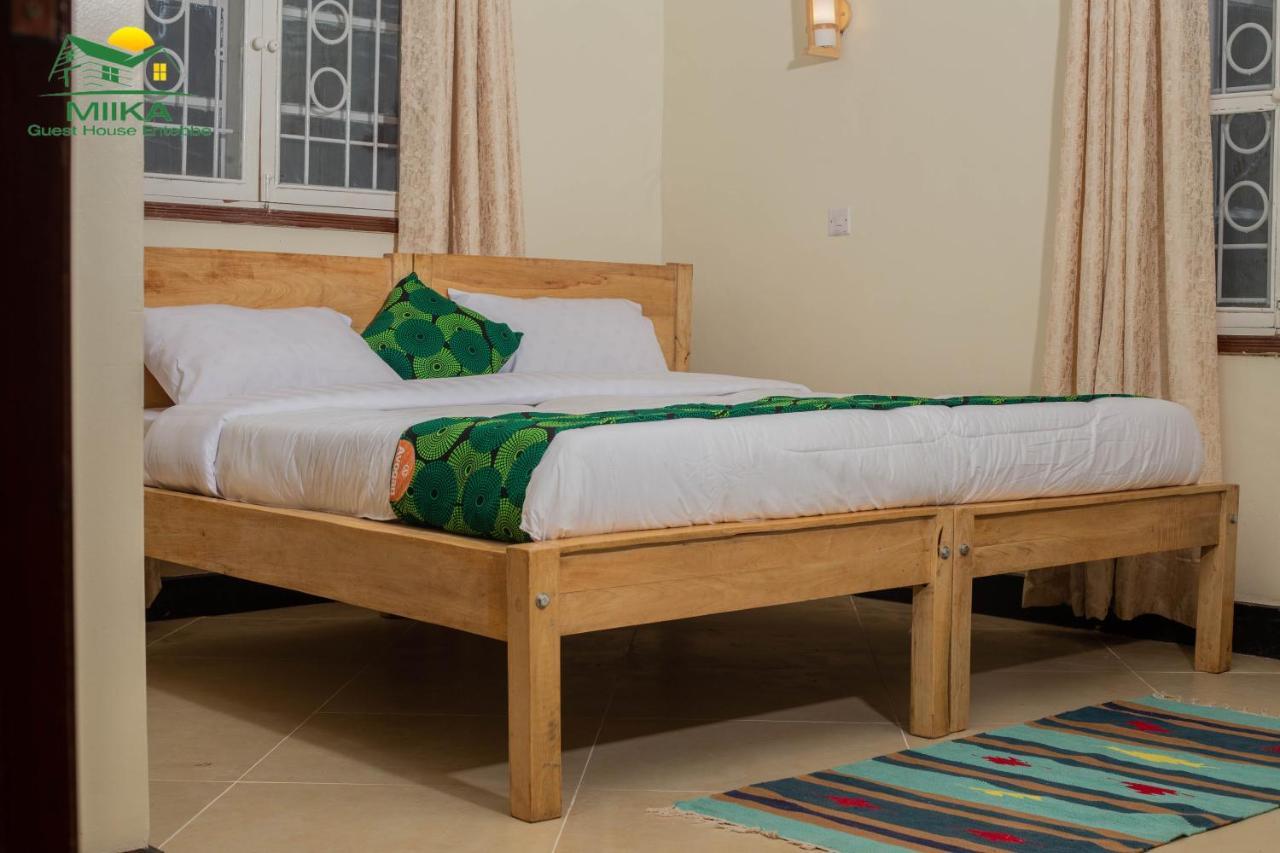 Miika Guest House Εντέμπε Εξωτερικό φωτογραφία