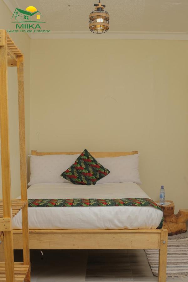 Miika Guest House Εντέμπε Εξωτερικό φωτογραφία