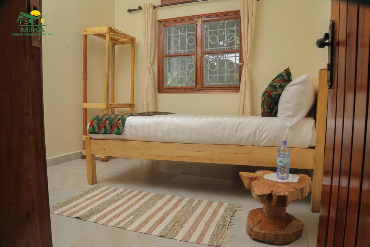 Miika Guest House Εντέμπε Εξωτερικό φωτογραφία